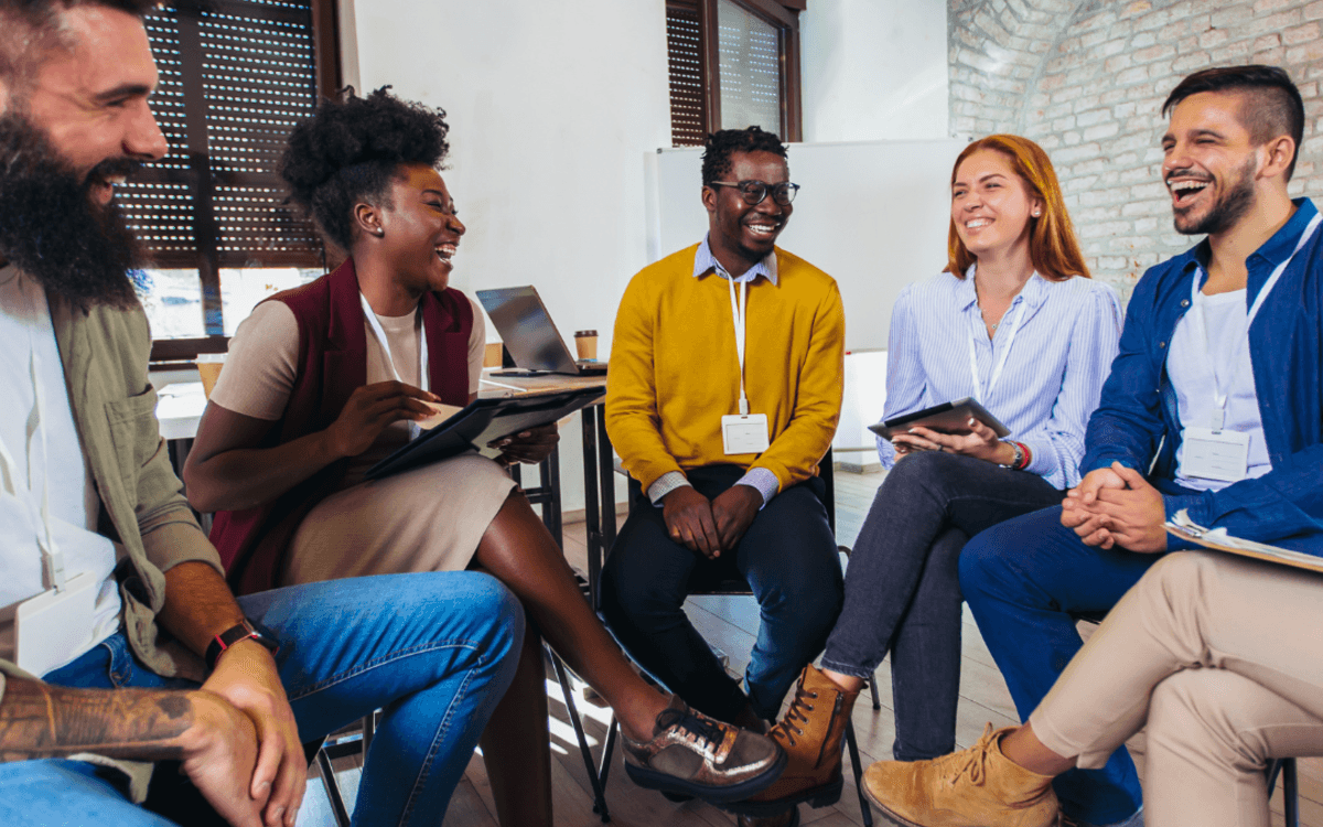 Groupe de parole à visée thérapeutique pour les jeunes lgbtqia+ de 18 à 25 ans