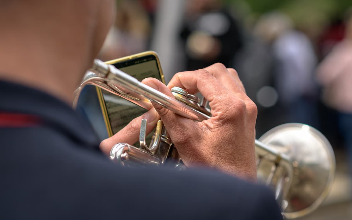 Kiosque en fête au Jardin d'Éole