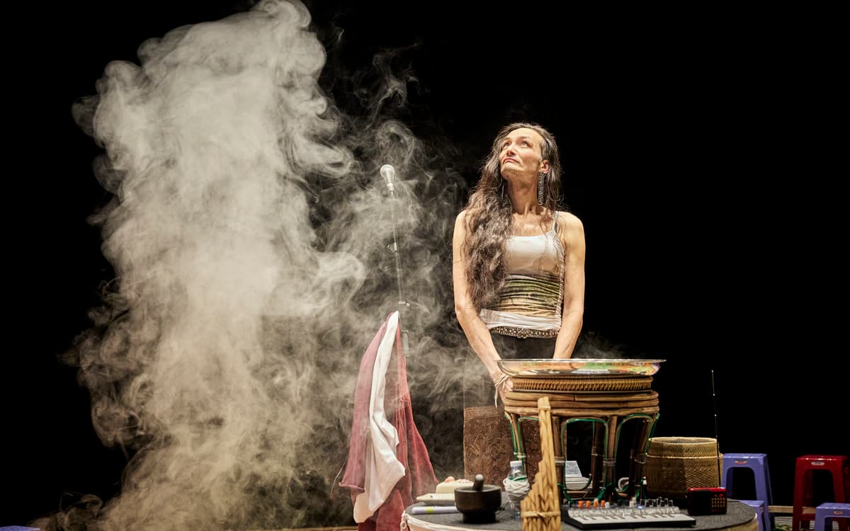 La voix de ma grand-mère – Vanasay Khamphommala