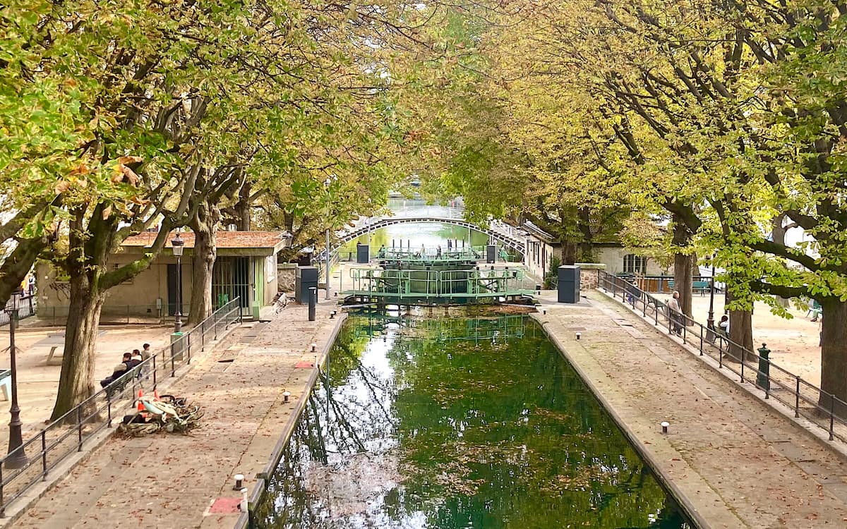 Le Canal Saint-Martin : balade au fil de l’eau