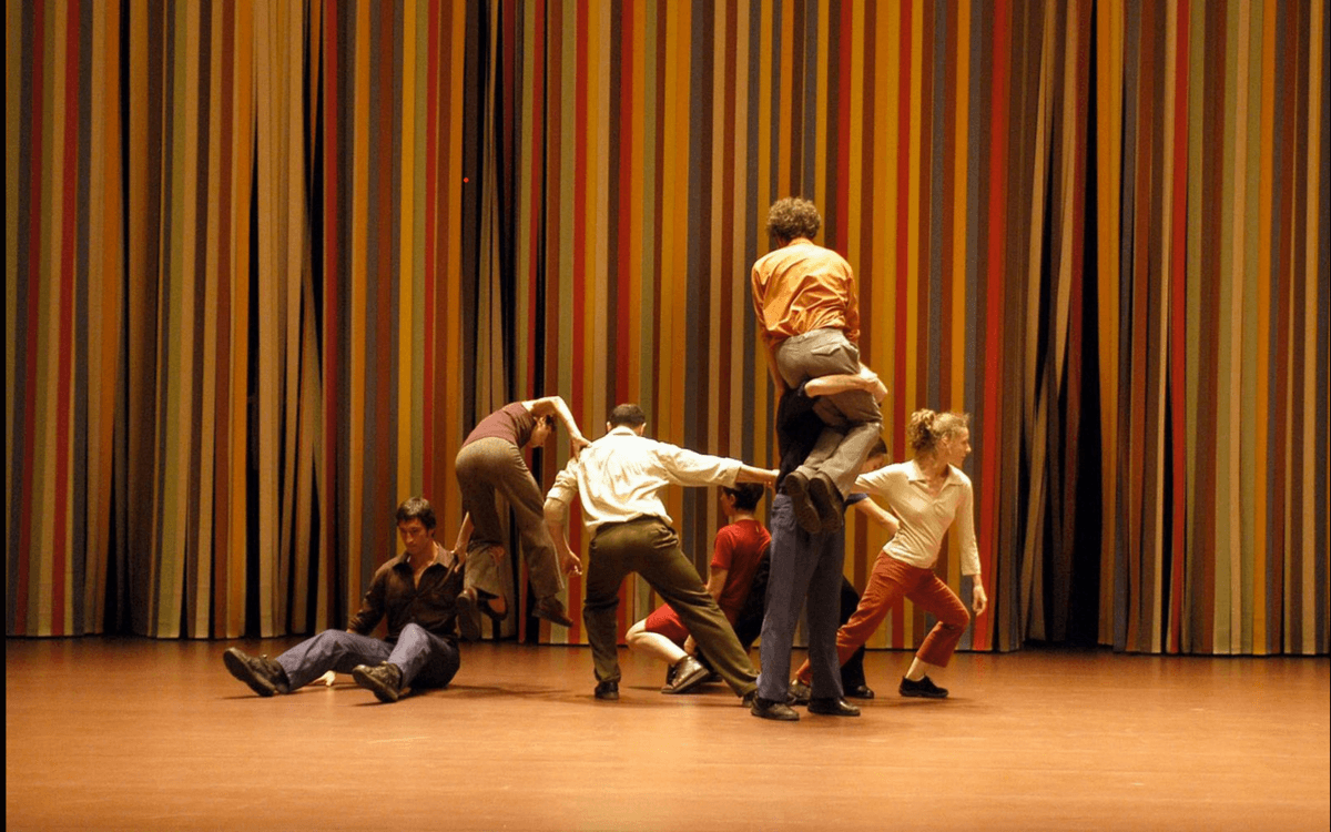 "Les Applaudissements ne se mangent pas" de Maguy Marin