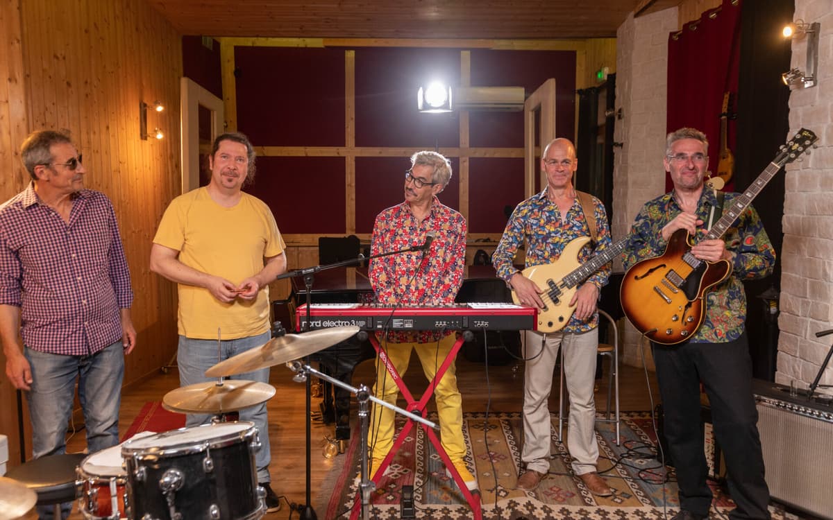 YelloWorld - Tribute to David Bowie