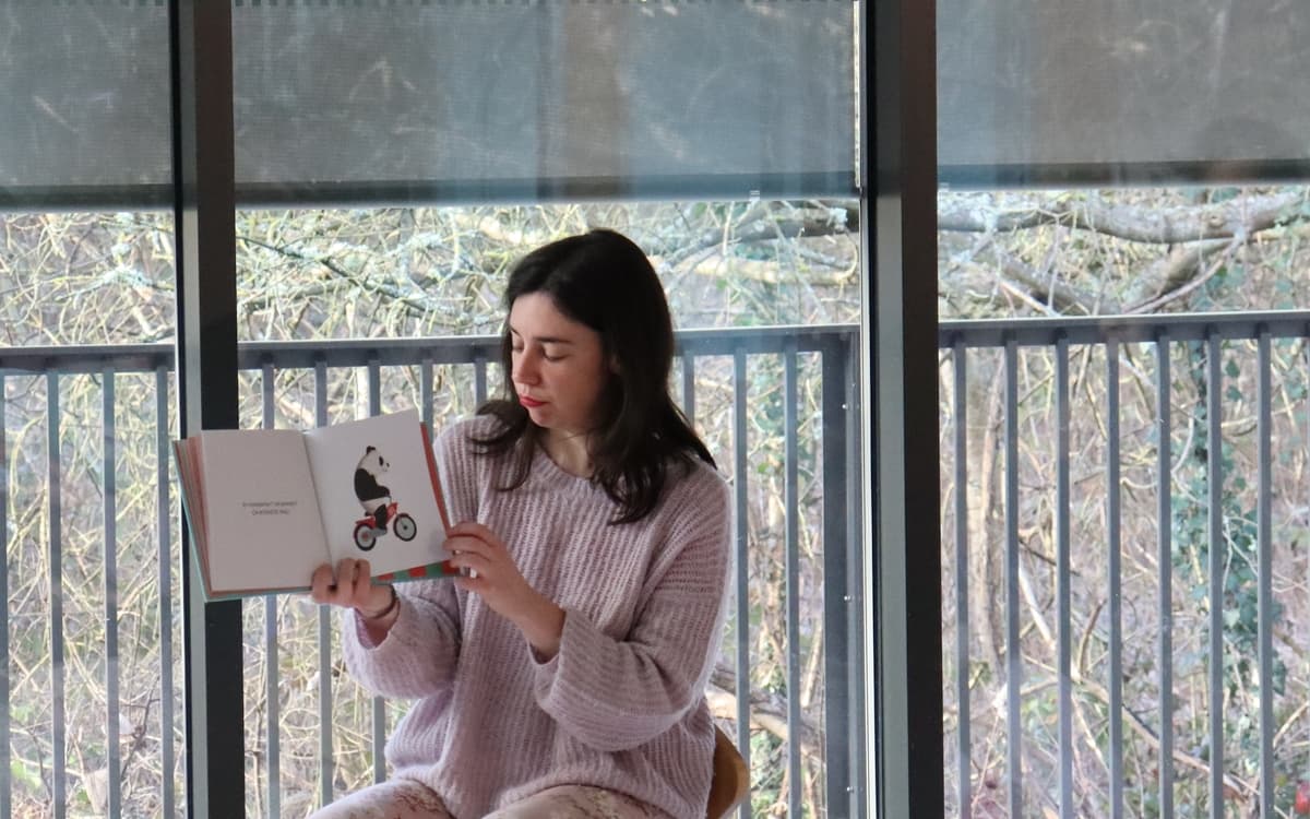 Racontines : contes & contines