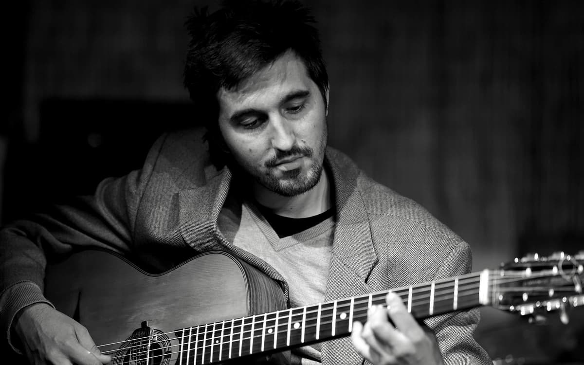 Adrien Tarraga trio « Django afternoon » au 38Riv Jazz Club