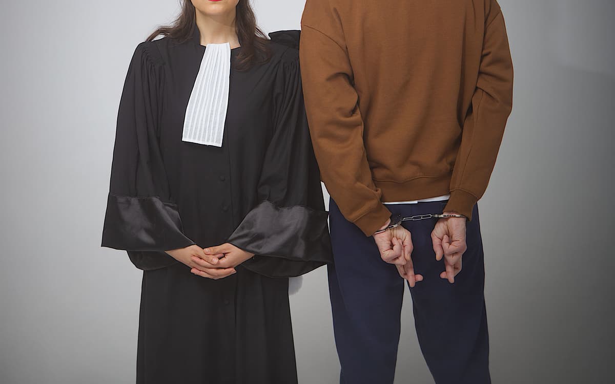 La grue, le thriller judiciaire revient au Théâtre du Funambule