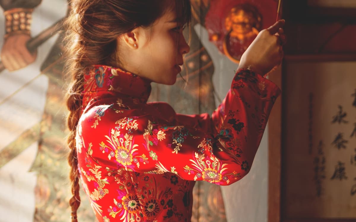 Projection autour du vêtement à la bibliothèque du cinéma François Truffaut