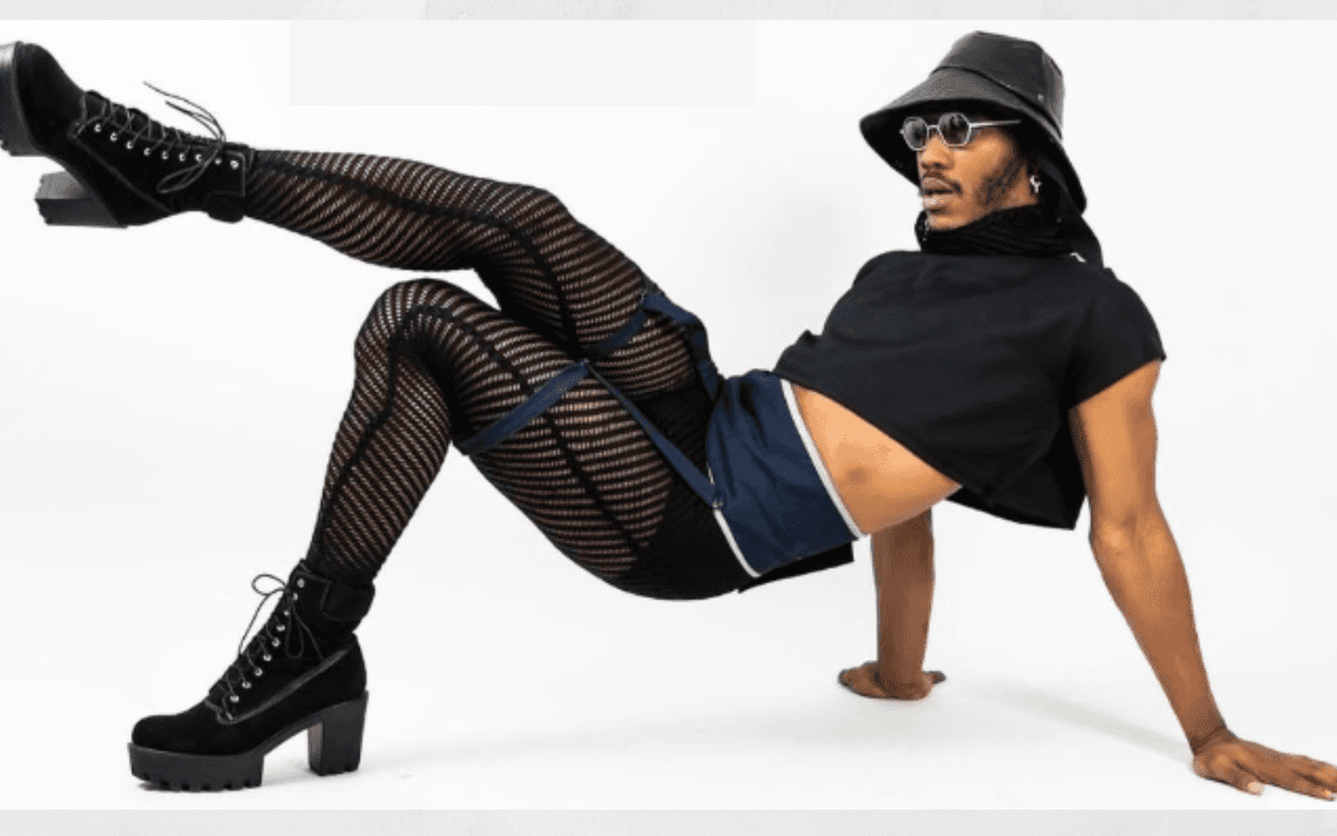 Melodrape, l'habit fait la musique | Performance par Snake HEBI