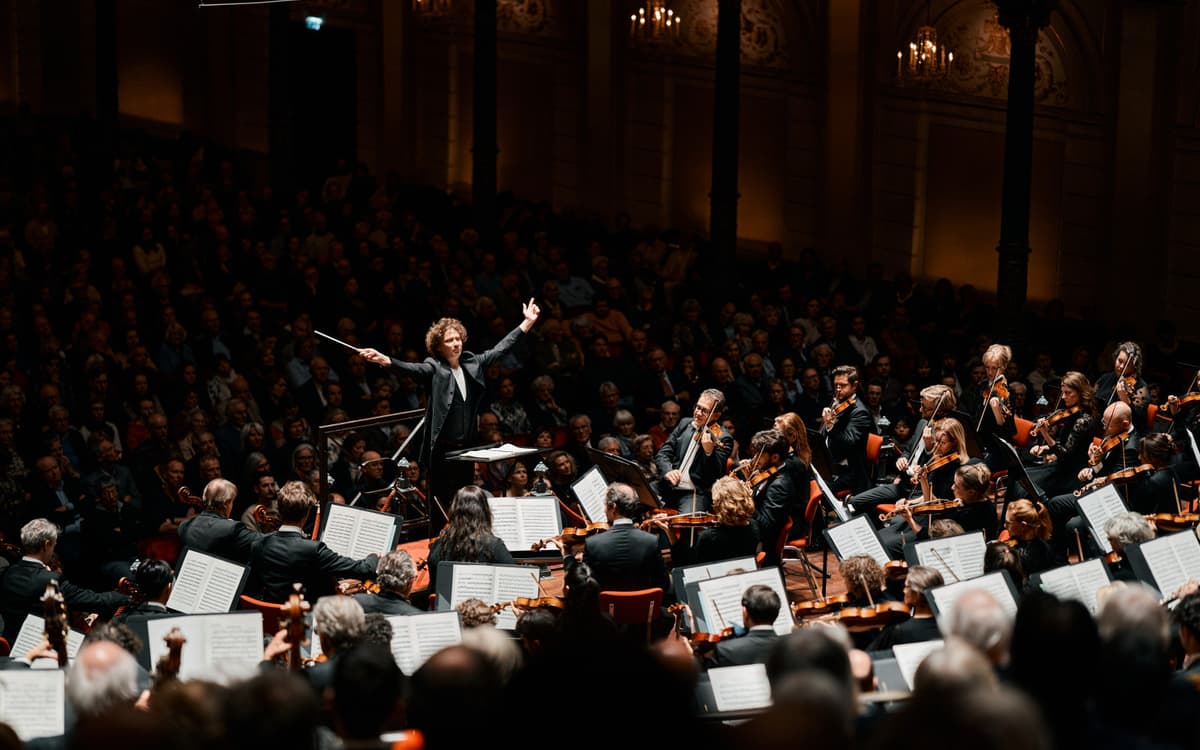 Royal Concertgebouw Orchestra / Santtu-Matias Rouvali