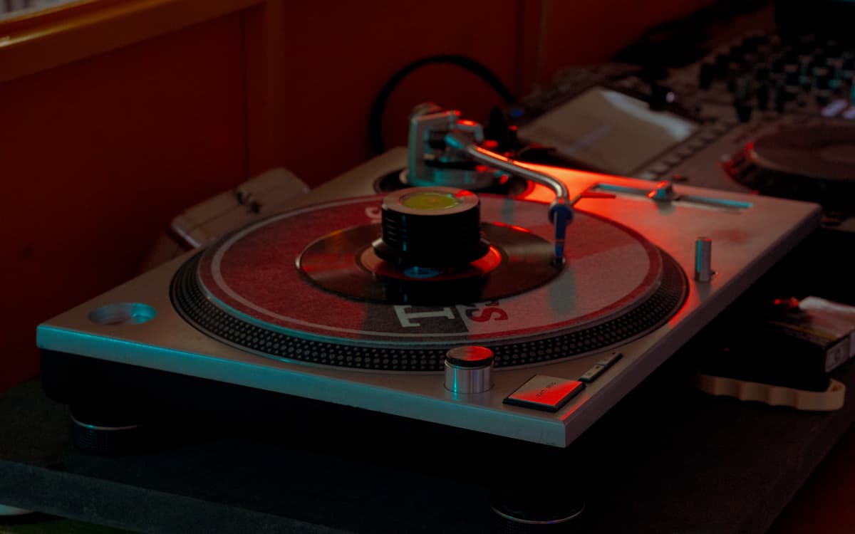 Bavardages X Dapper Open Air