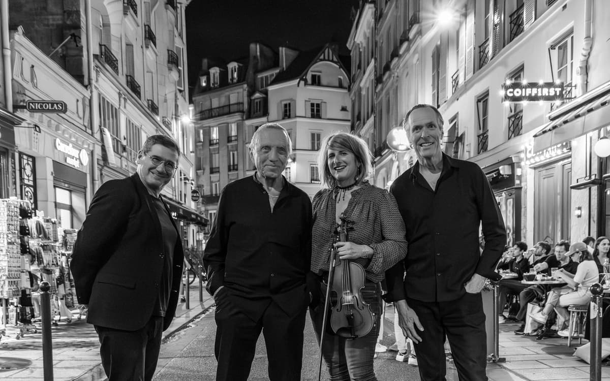 OPUS 4 feat Aurore Voilqué