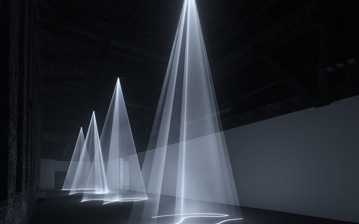 Anthony McCall : Lumière