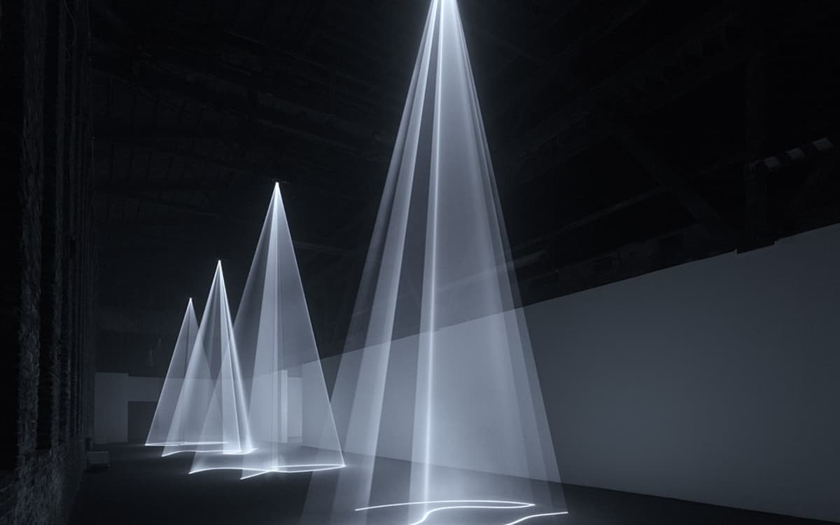 Anthony McCall / Skylight