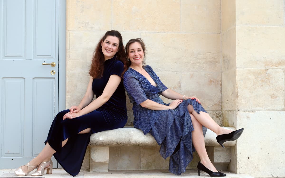 MAIRIE DU 8ème ARRONDISSEMENT / Entre ombre et lumière : récital pour voix de soprano et piano