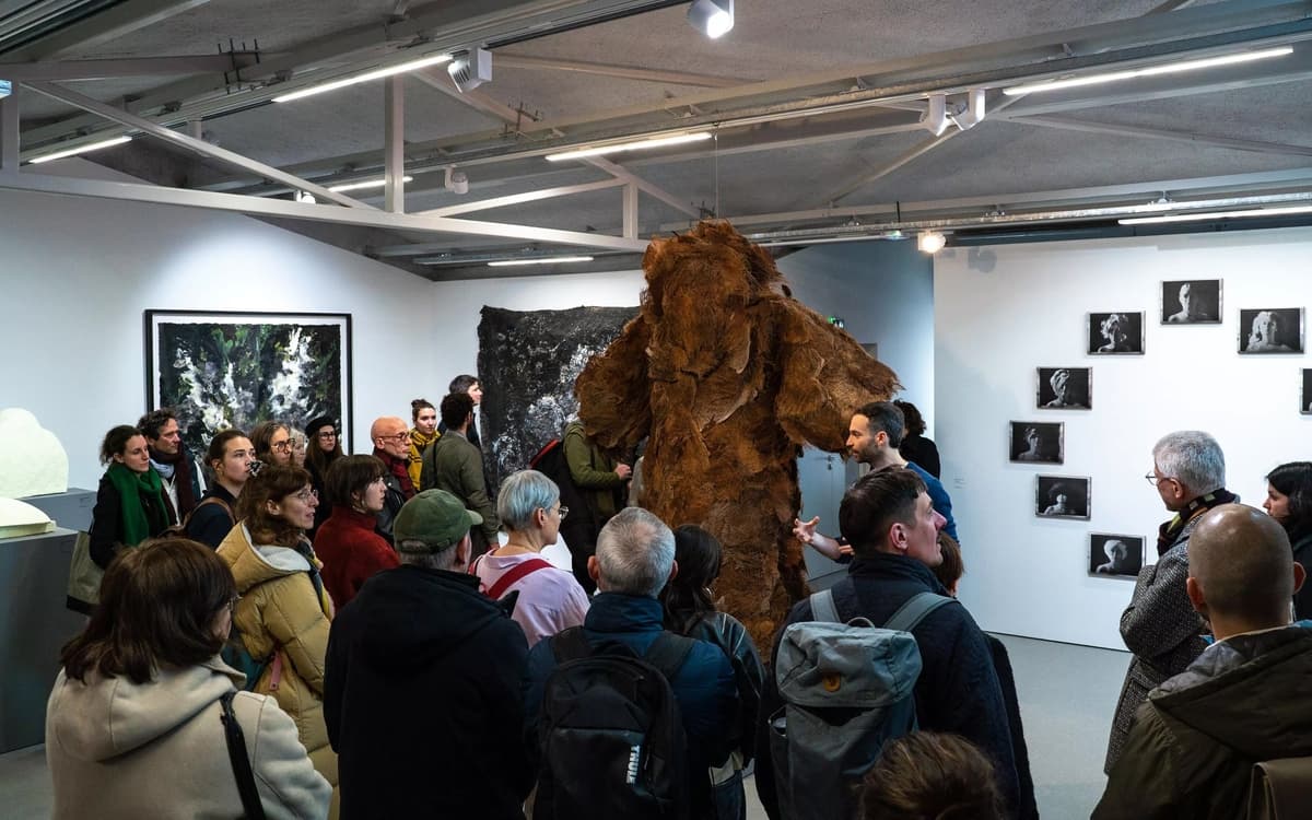 Atelier-visite adultes dans l'exposition d'Ingebörg Luscher