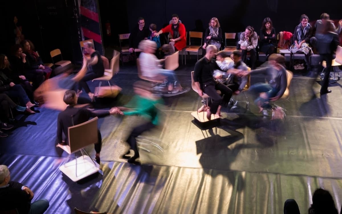 Bal inclusif sur roues et projection