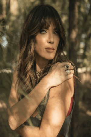 KANY GARCIA — BATACLAN