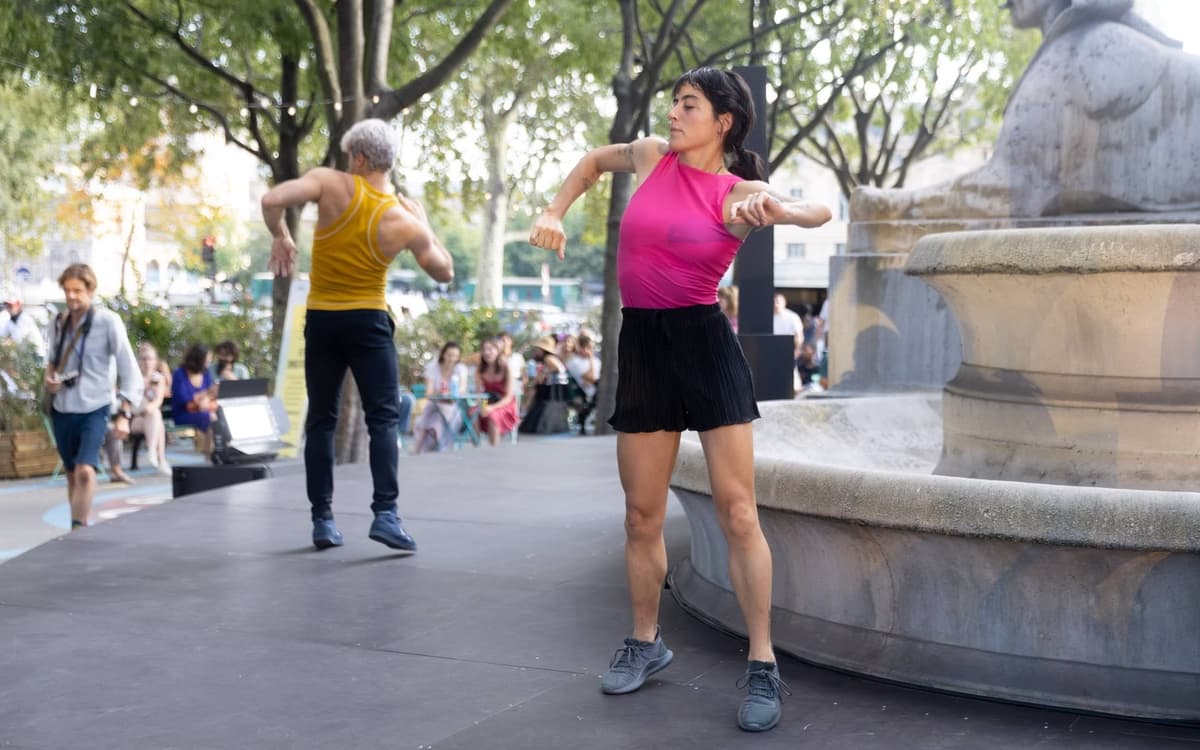Paris Sportives : Danse par l'association S.W.A.G. Studio