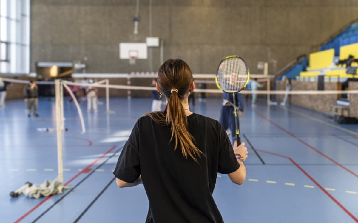 Paris sport proximité : badminton, basketball et pickleball au centre sportif Jacqueline Auriol