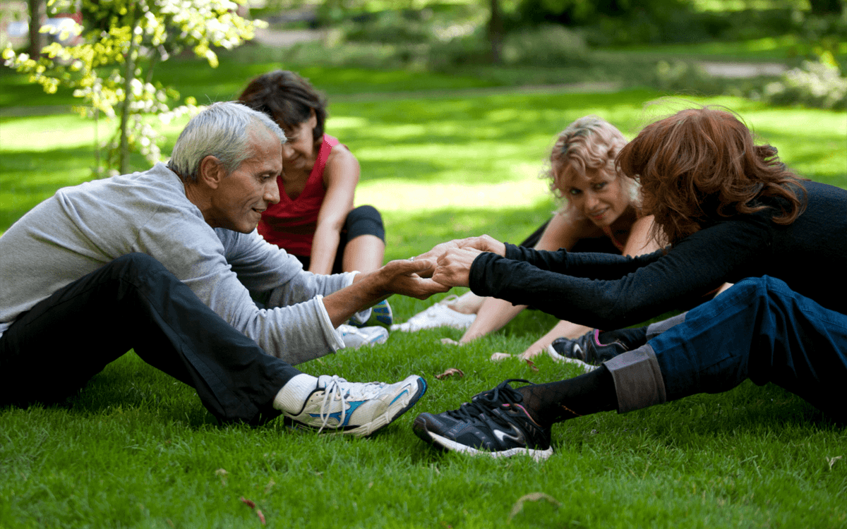 Sport seniors en plein air : Gymnastique Posturale par Paris Université Club