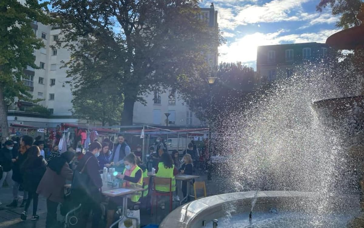 Grande Braderie de l'école Vitruve : Un rendez-vous festif place de la Réunion