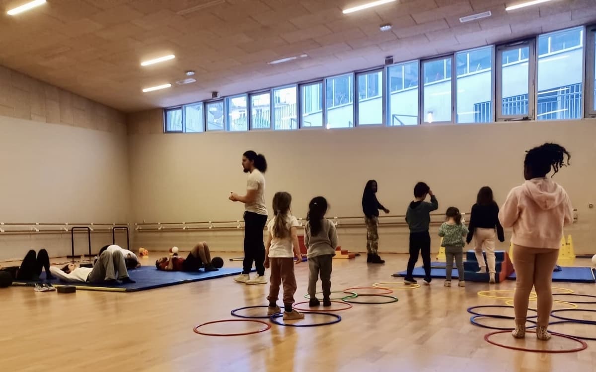 Paris sport familles : Motricité (enfants) et renforcement (adultes) au centre sportif Charles Mildé