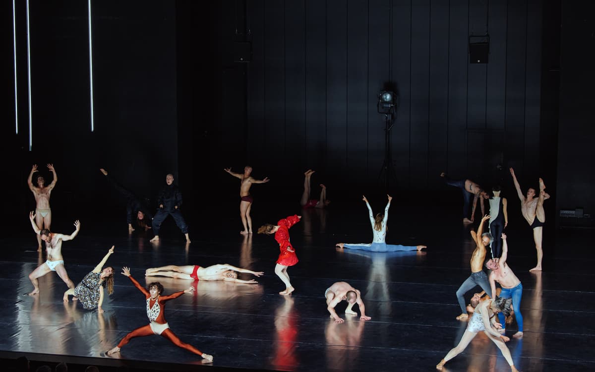 « 10000 gestes » de Boris Charmatz