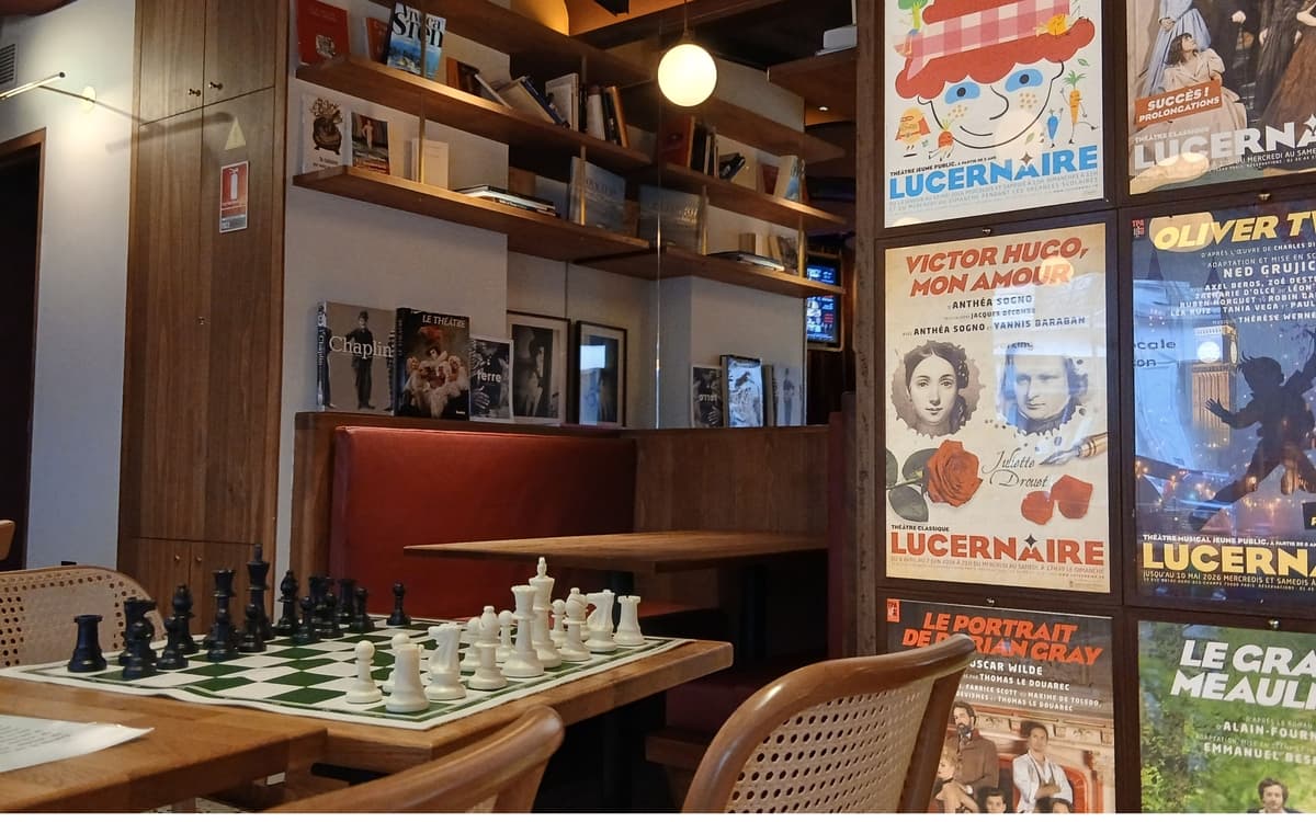 Tournoi d’échecs au théâtre