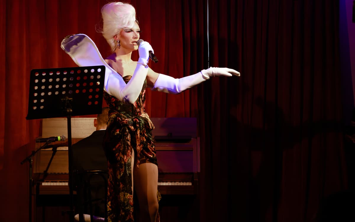 Piano Drag : Hot GHOUL Summer