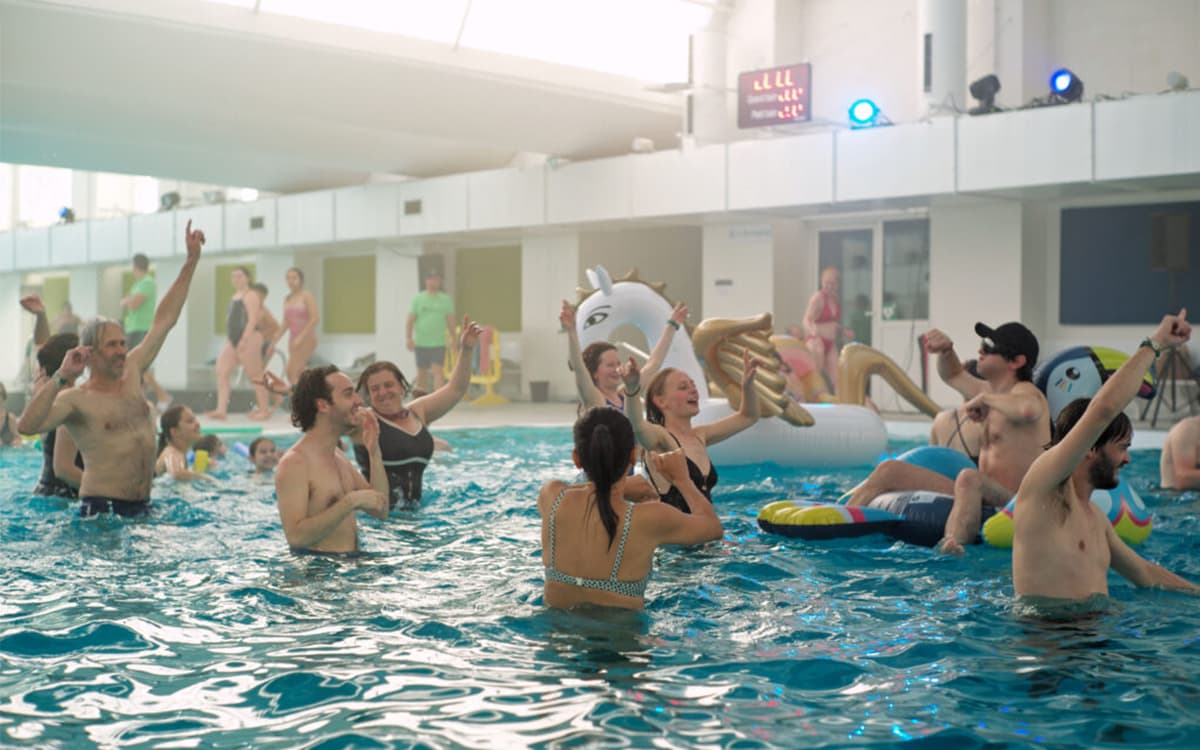 « Pool Party » à la piscine de la Butte-aux-Cailles