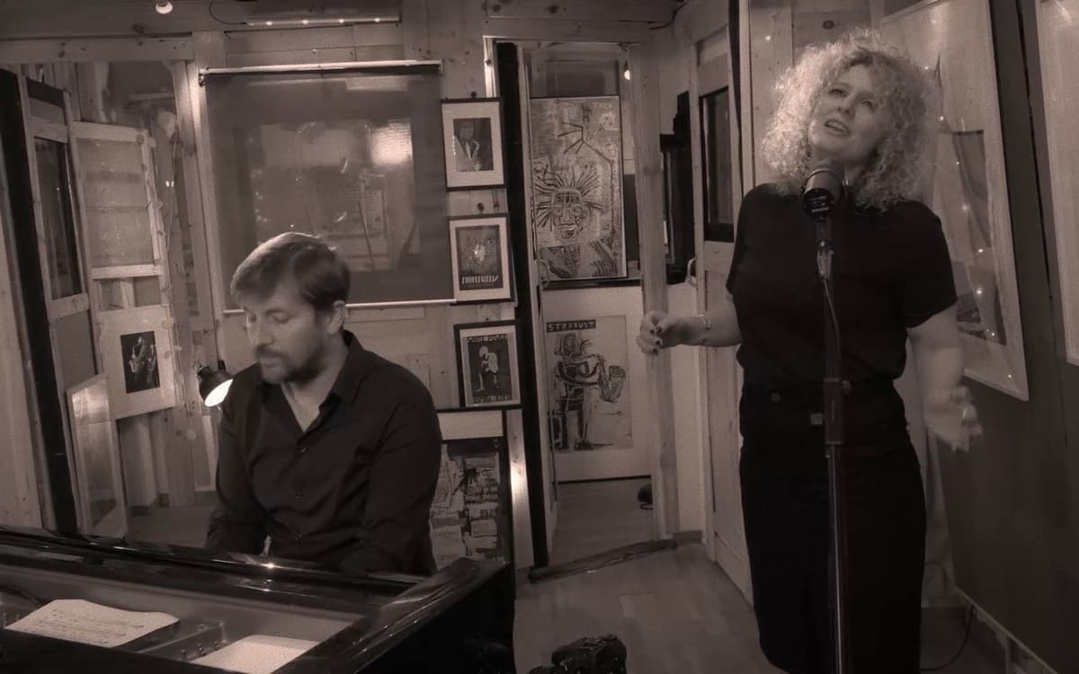Chiara Viola Jazz duo feat Daniel Gassin