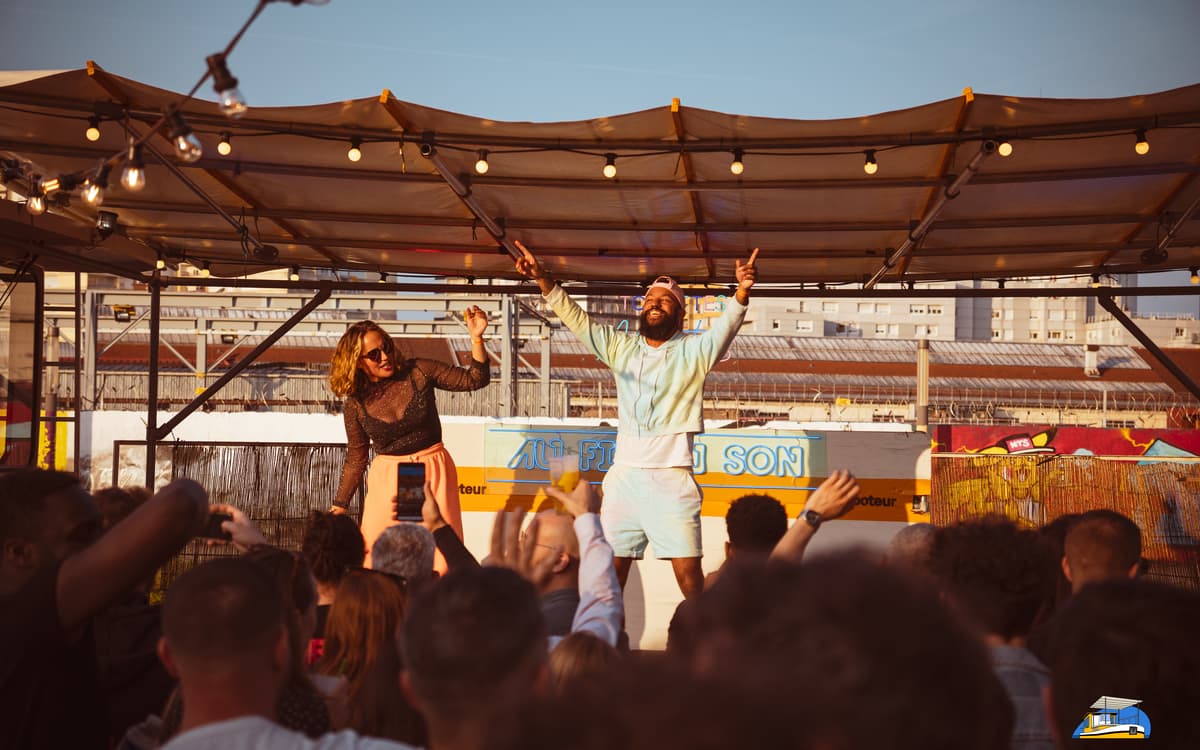 Le Beau Dimanche : Chief Udoh (Live)