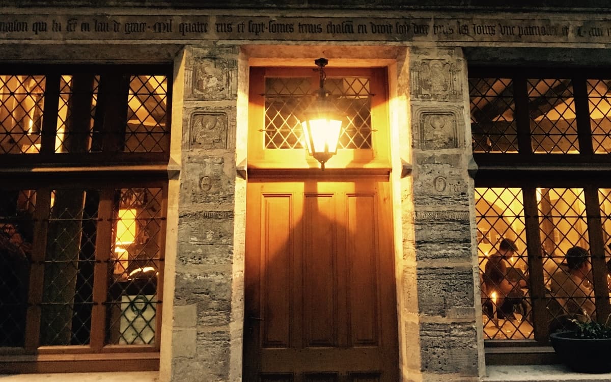 Le Paris de la sorcellerie
