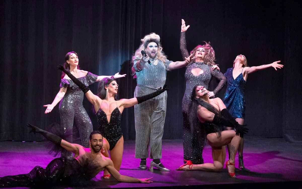 Belle(s) de scène, cabaret de La Sirène à barbe x Olivier Dubois au Carreau du Temple