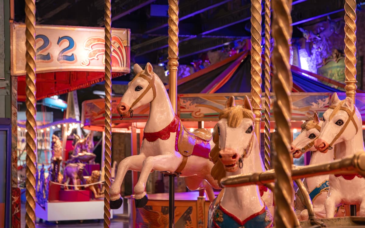 Conférence : les Pavillons de Bercy, lieu de mémoire vivante de la culture foraine