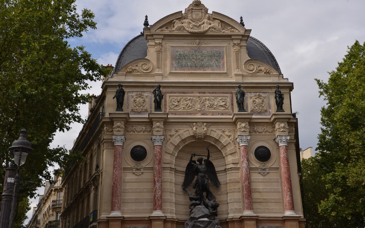 JEP 2026 : Découvrez les sculptures de la fontaine Saint-Michel