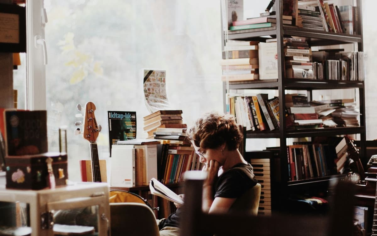 Le livre est mort, vive le livre !