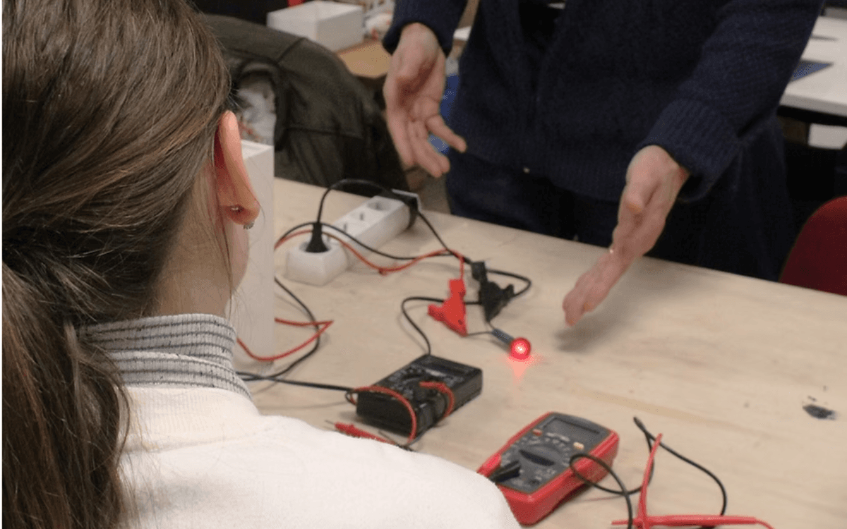 Atelier créatif - Brico électro