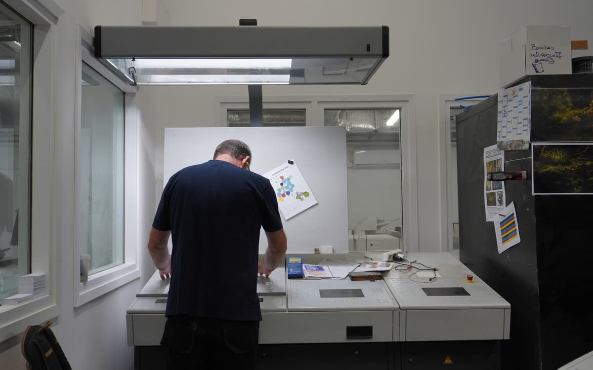Dans les coulisses de l'imprimerie de la Ville de Paris