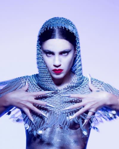 EMEL (EMEL MATHLOUTHI) — LA CIGALE A PARIS