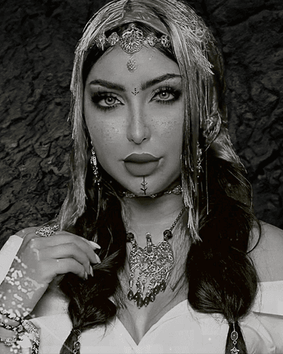 DOUNIA BATMA — ZENITH DE PARIS LA VILLETTE